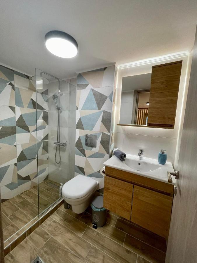 Minimal Two-Floor Apartment Selanik Dış mekan fotoğraf
