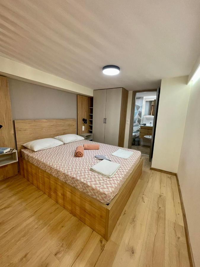 Minimal Two-Floor Apartment Selanik Dış mekan fotoğraf