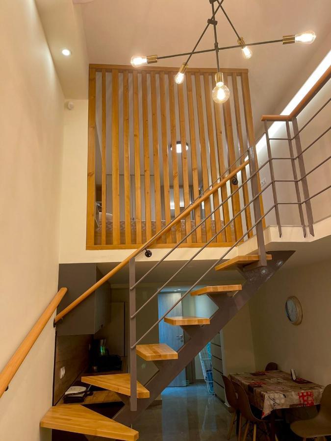 Minimal Two-Floor Apartment Selanik Dış mekan fotoğraf