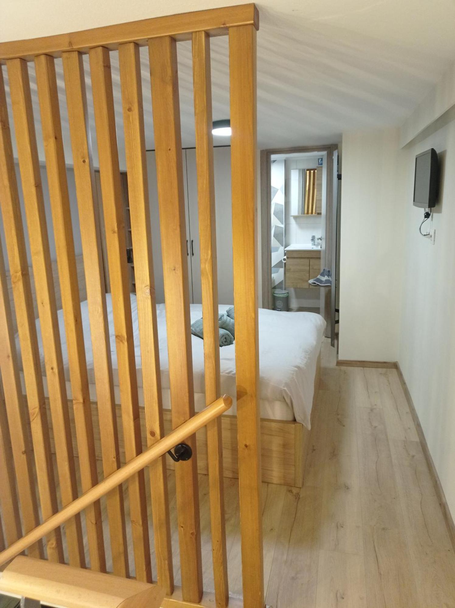 Minimal Two-Floor Apartment Selanik Dış mekan fotoğraf
